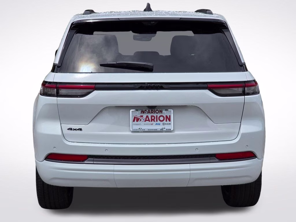 2026 Bright White Clearcoat Jeep Grand Cherokee Limited Reserve 4X4 SUV