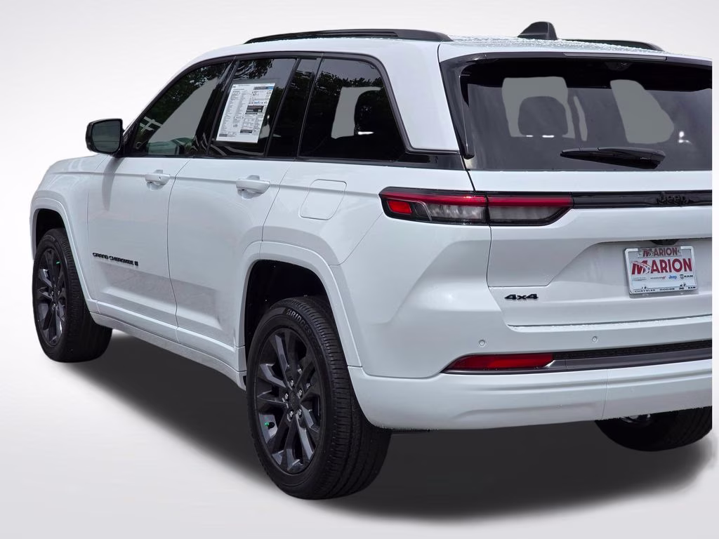 2026 Bright White Clearcoat Jeep Grand Cherokee Limited Reserve 4X4 SUV