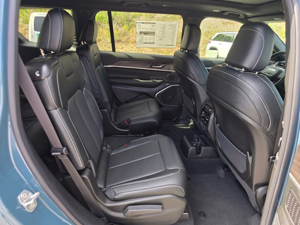 2026 Steel Blue Jeep Grand Cherokee L Limited 4X4 SUV