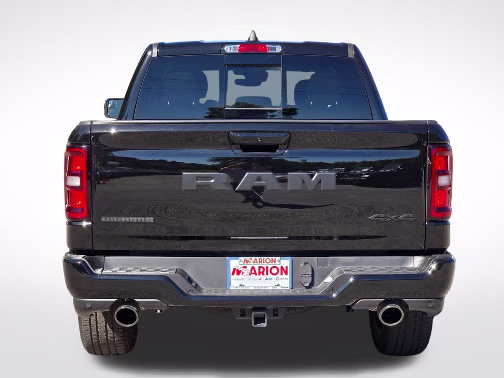 2026 Diamond Black Crystal Pearlcoat Ram 1500 Big Horn/Lone Star 4X4 Truck