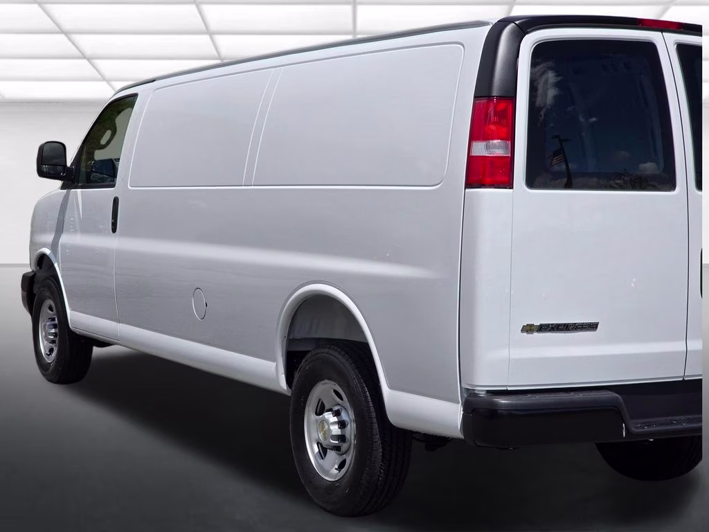2026 Summit White Chevrolet Express 2500 Work Van RWD Van