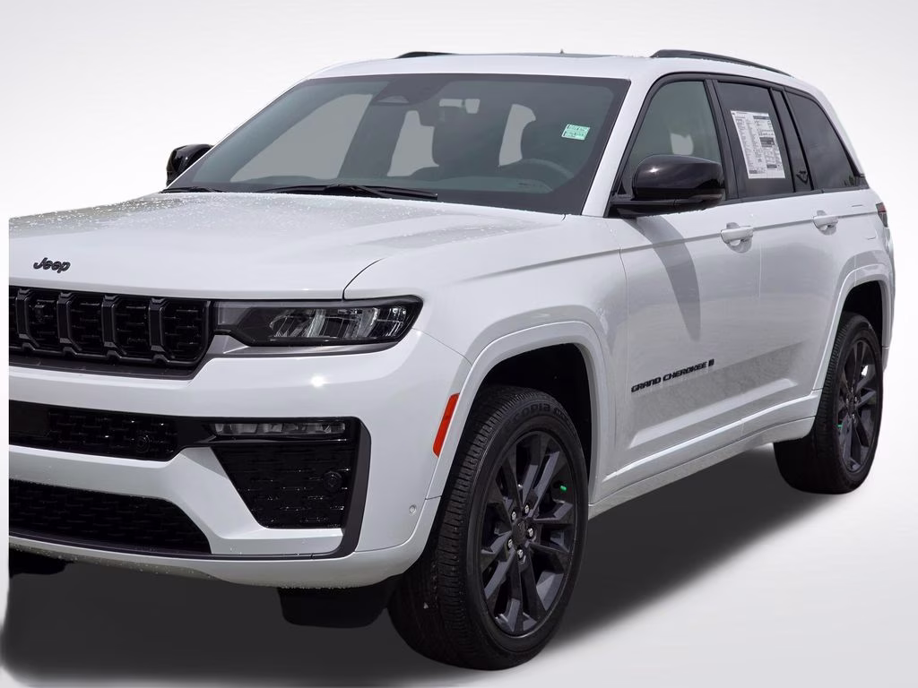 2026 Bright White Clearcoat Jeep Grand Cherokee Limited Reserve 4X4 SUV