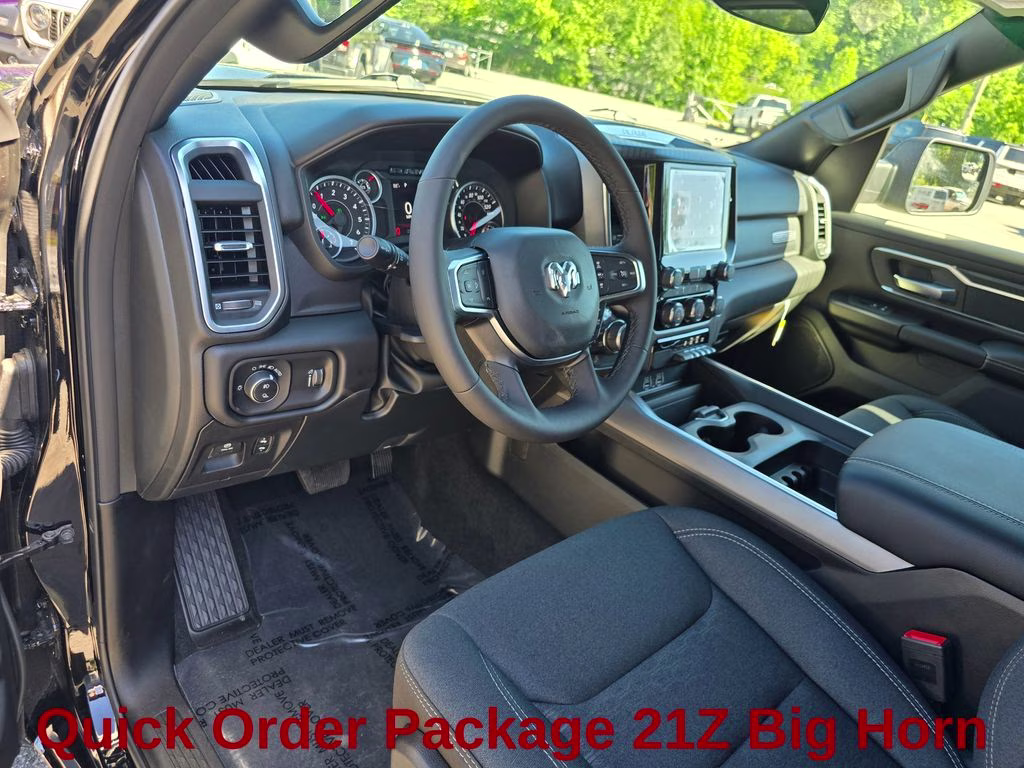 2026 Diamond Black Crystal Pearlcoat Ram 1500 Big Horn/Lone Star 4X4 Truck
