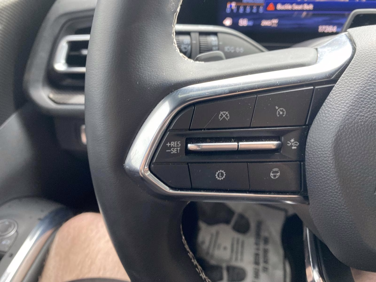 2025 Iridescent Pearl Tricoat Chevrolet Traverse AWD High Country AWD SUV