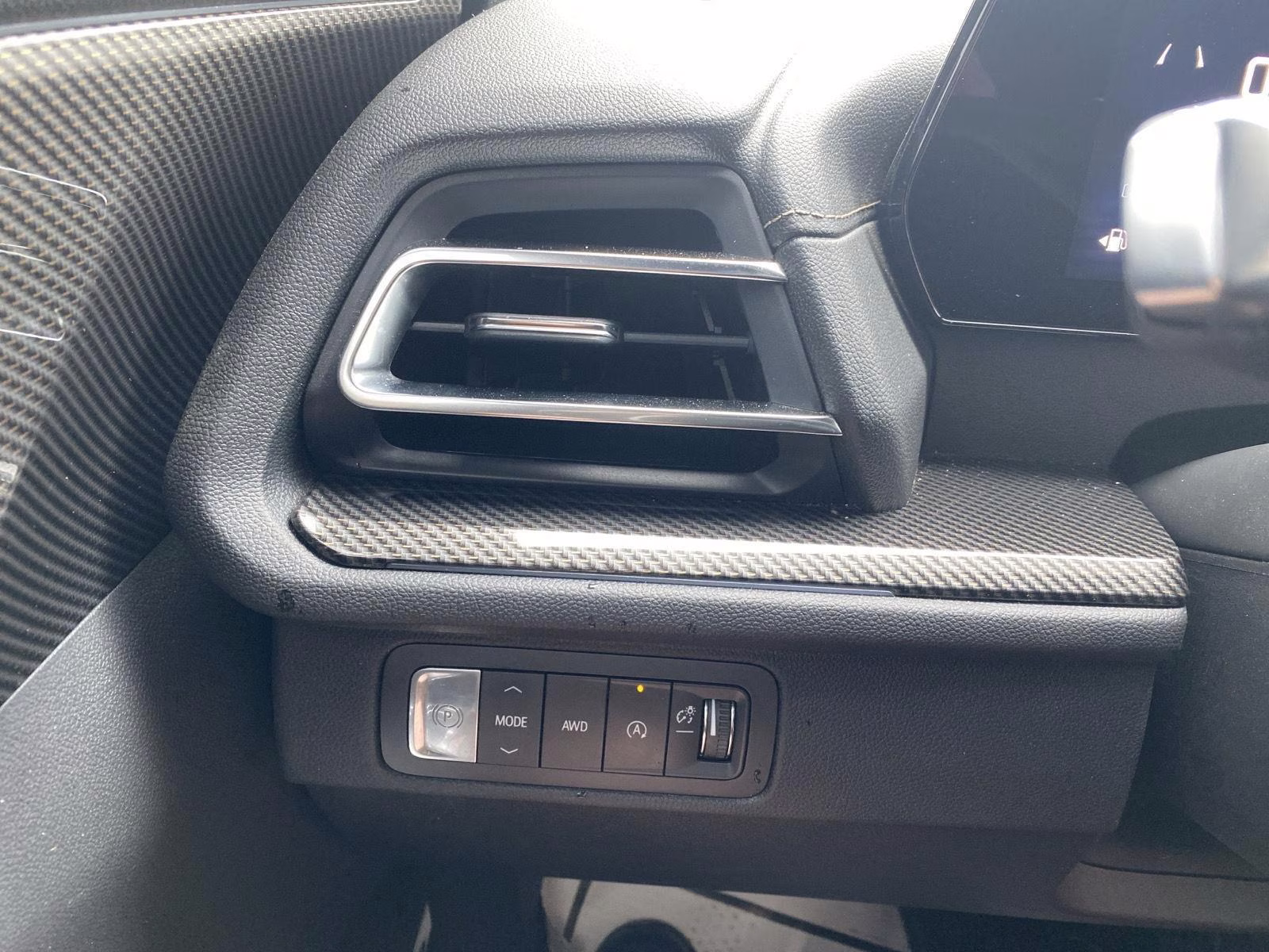 2025 Iridescent Pearl Tricoat Chevrolet Traverse AWD High Country AWD SUV