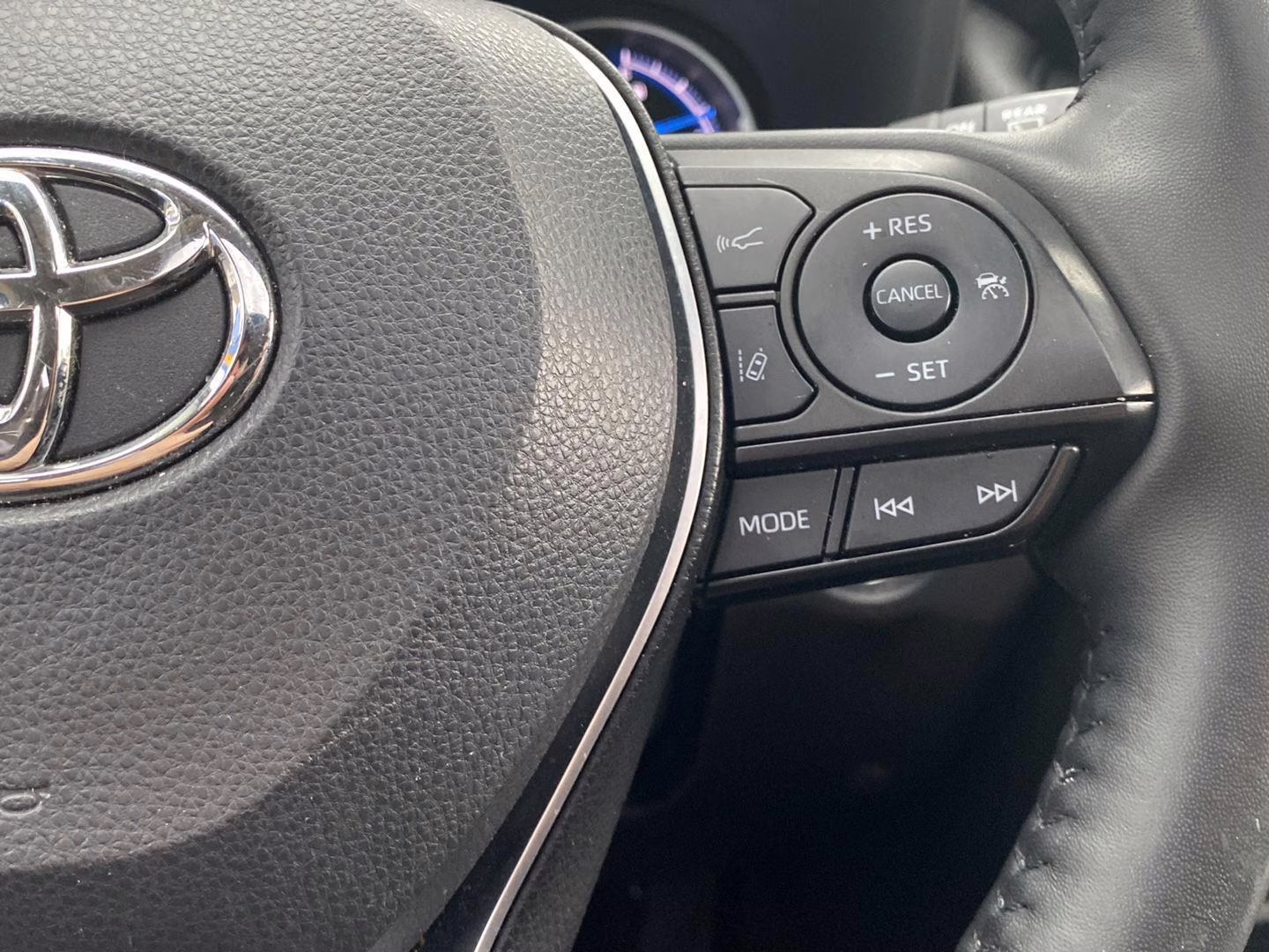 2023 Magnetic Gray Metallic Toyota RAV4 Hybrid XLE Premium AWD SUV