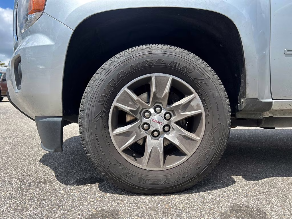 2018 Quicksilver Metallic GMC Canyon SLE1 RWD Truck