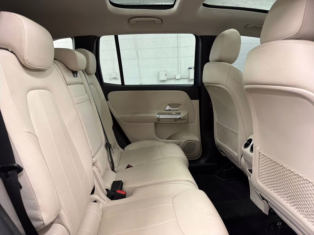2023 Denim Blue Metallic Mercedes-Benz GLB GLB 250 FWD SUV