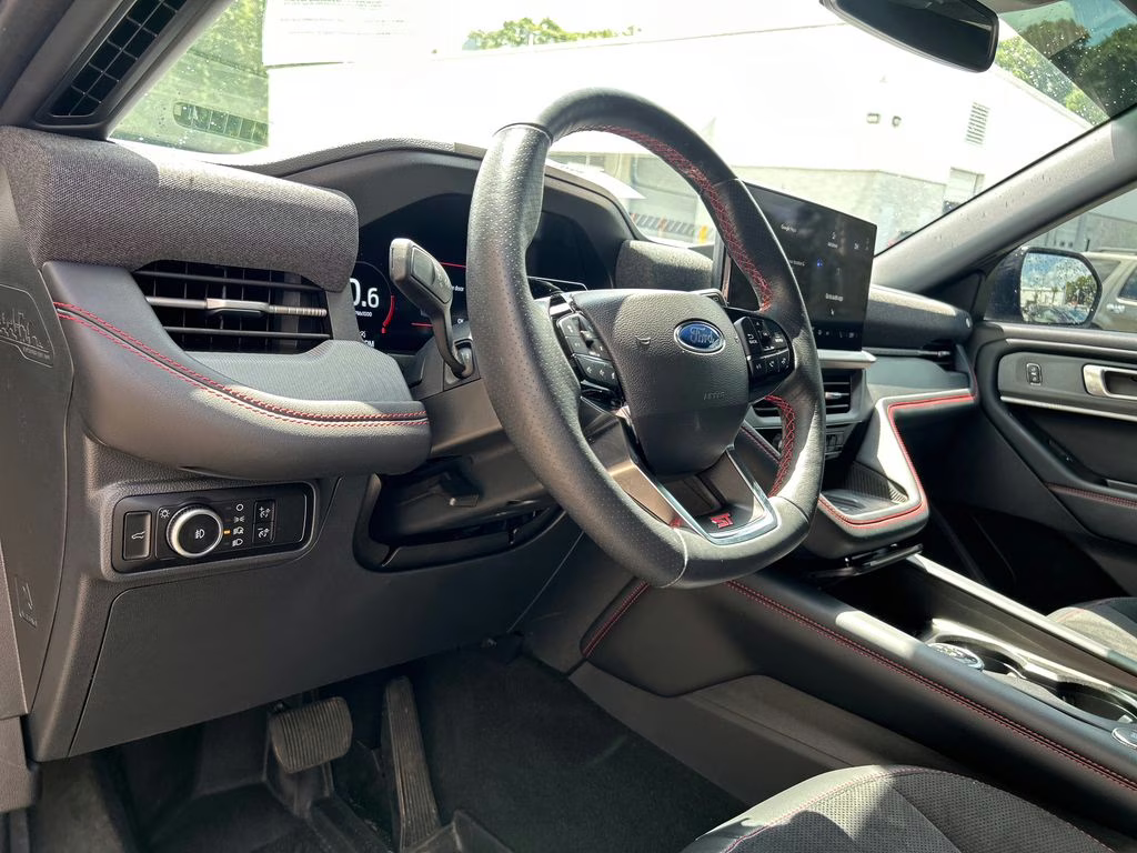 2025 Agate Black Metallic Ford Explorer ST 4X4 SUV