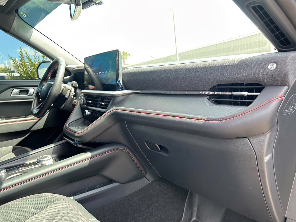 2025 Agate Black Metallic Ford Explorer ST 4X4 SUV