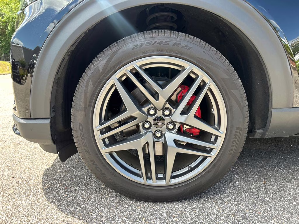 2025 Agate Black Metallic Ford Explorer ST 4X4 SUV