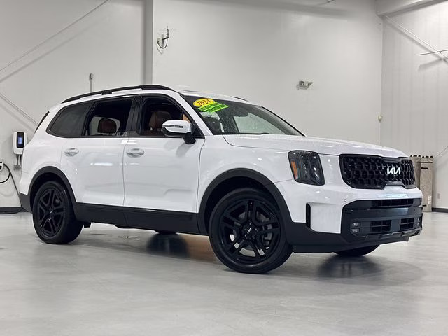 2024 Glacial White Pearl Kia Telluride SX-Prestige X-Line AWD SUV