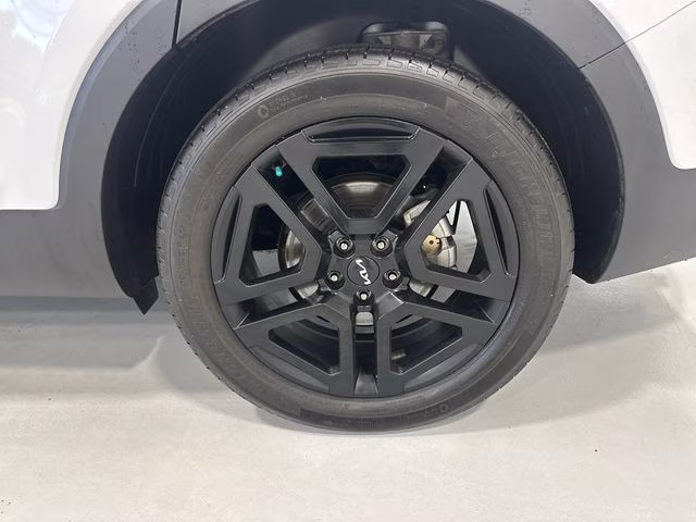 2024 Glacial White Pearl Kia Telluride SX-Prestige X-Line AWD SUV