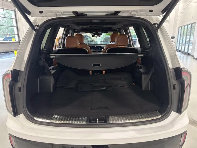 2024 Glacial White Pearl Kia Telluride SX-Prestige X-Line AWD SUV