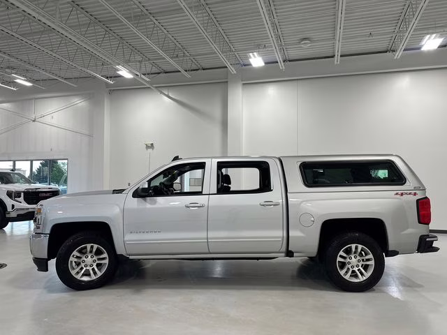 2016 Silver Ice Metallic Chevrolet Silverado 1500 LT 4X4 Truck