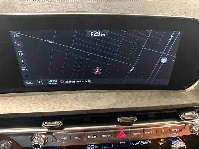 2024 Glacial White Pearl Kia Telluride SX-Prestige X-Line AWD SUV