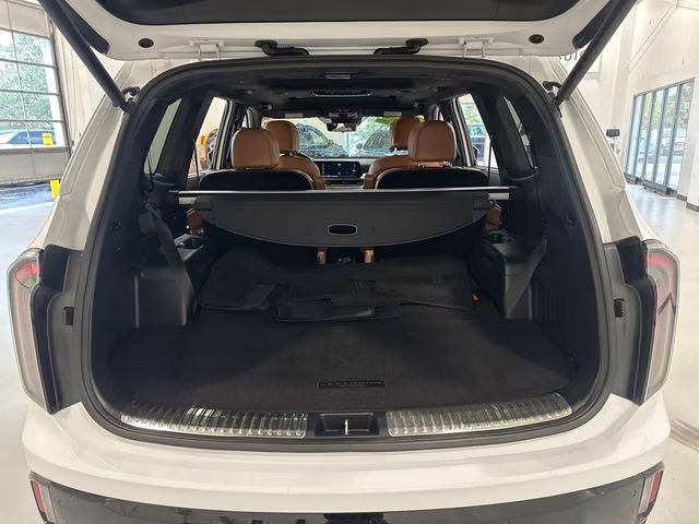 2024 Glacial White Pearl Kia Telluride SX-Prestige X-Line AWD SUV