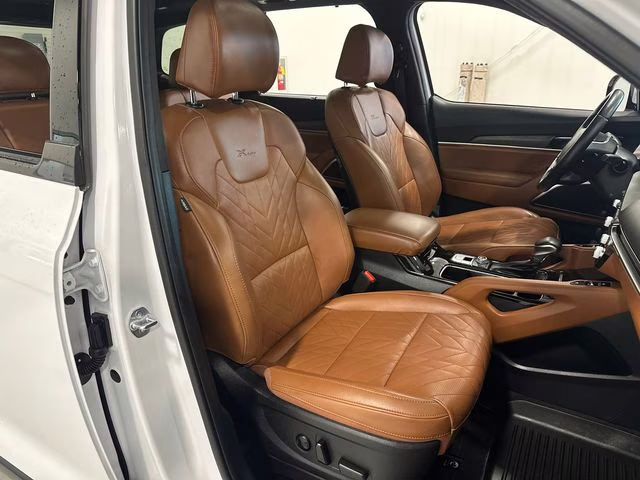 2024 Glacial White Pearl Kia Telluride SX-Prestige X-Line AWD SUV