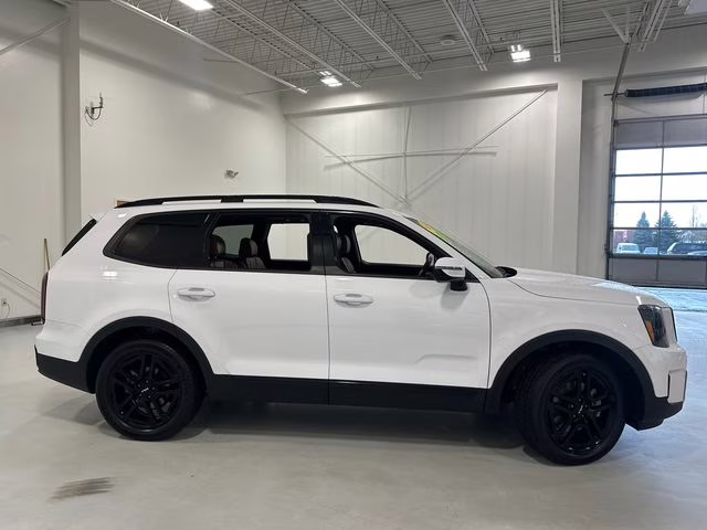 2024 Glacial White Pearl Kia Telluride SX-Prestige X-Line AWD SUV