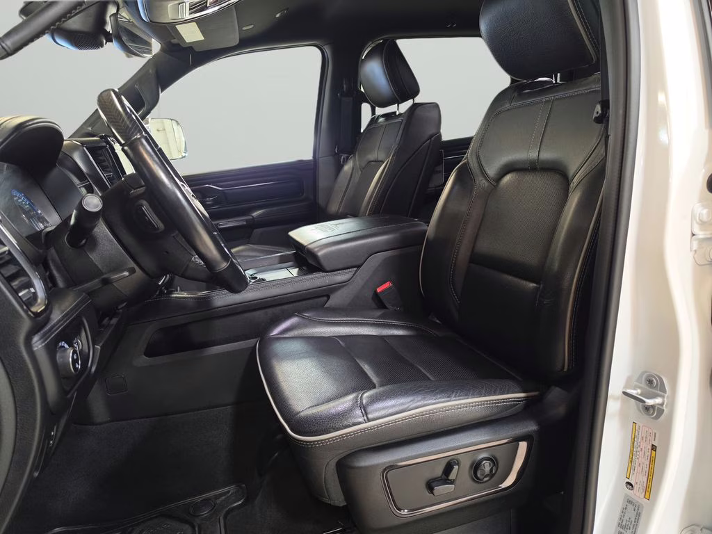 2022 Ivory White Tri-Coat Pearlcoat Ram 1500 Limited 4X4 Truck