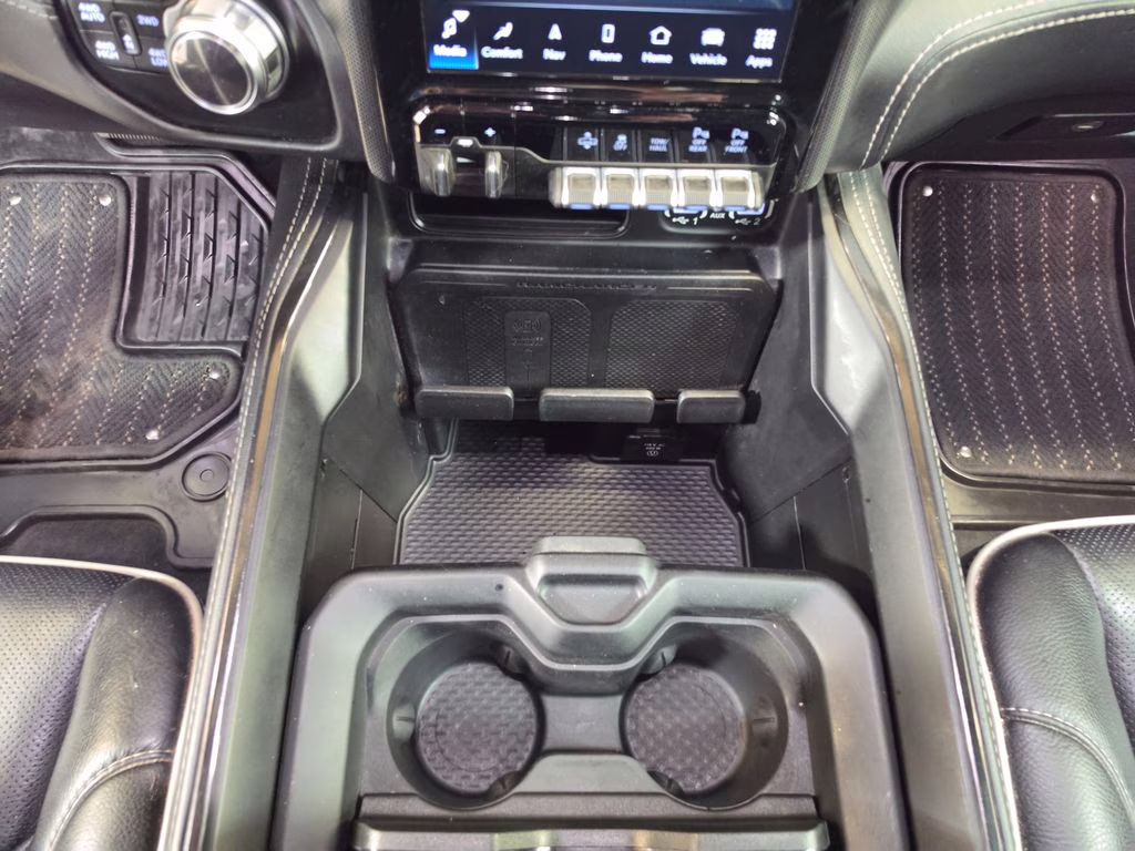 2022 Ivory White Tri-Coat Pearlcoat Ram 1500 Limited 4X4 Truck