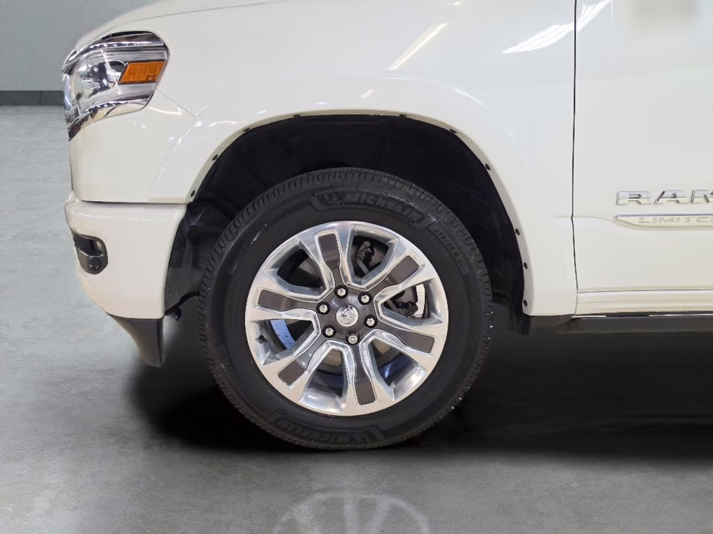 2022 Ivory White Tri-Coat Pearlcoat Ram 1500 Limited 4X4 Truck