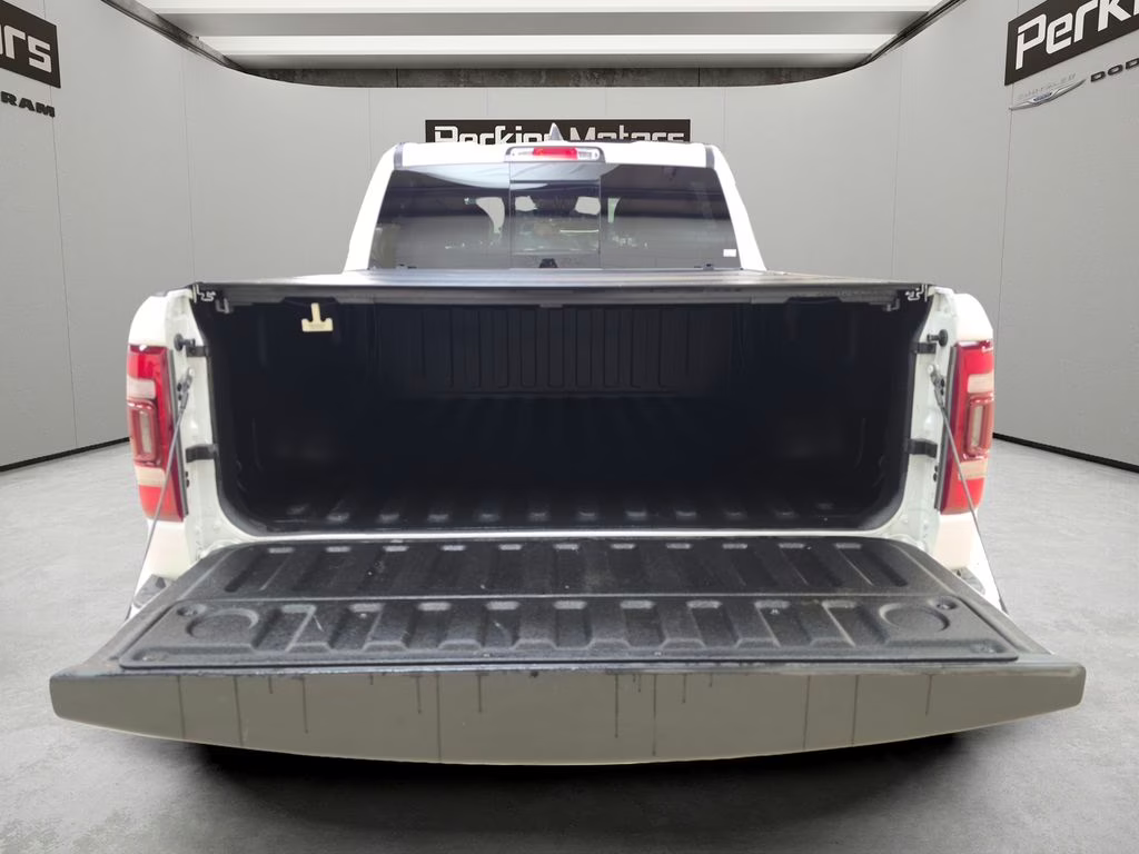 2022 Ivory White Tri-Coat Pearlcoat Ram 1500 Limited 4X4 Truck