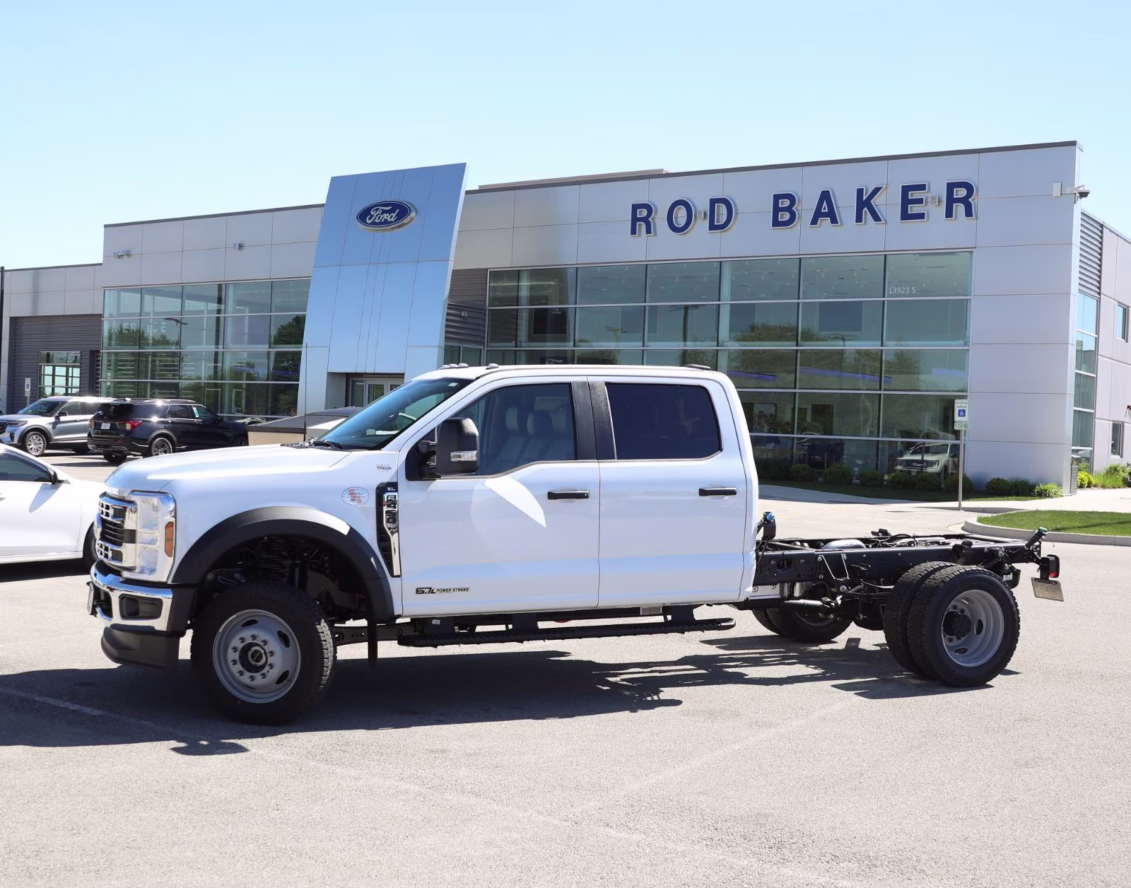 2026 Ford F-450 XL 4x4 Crew Cab 179-In DRW's photo