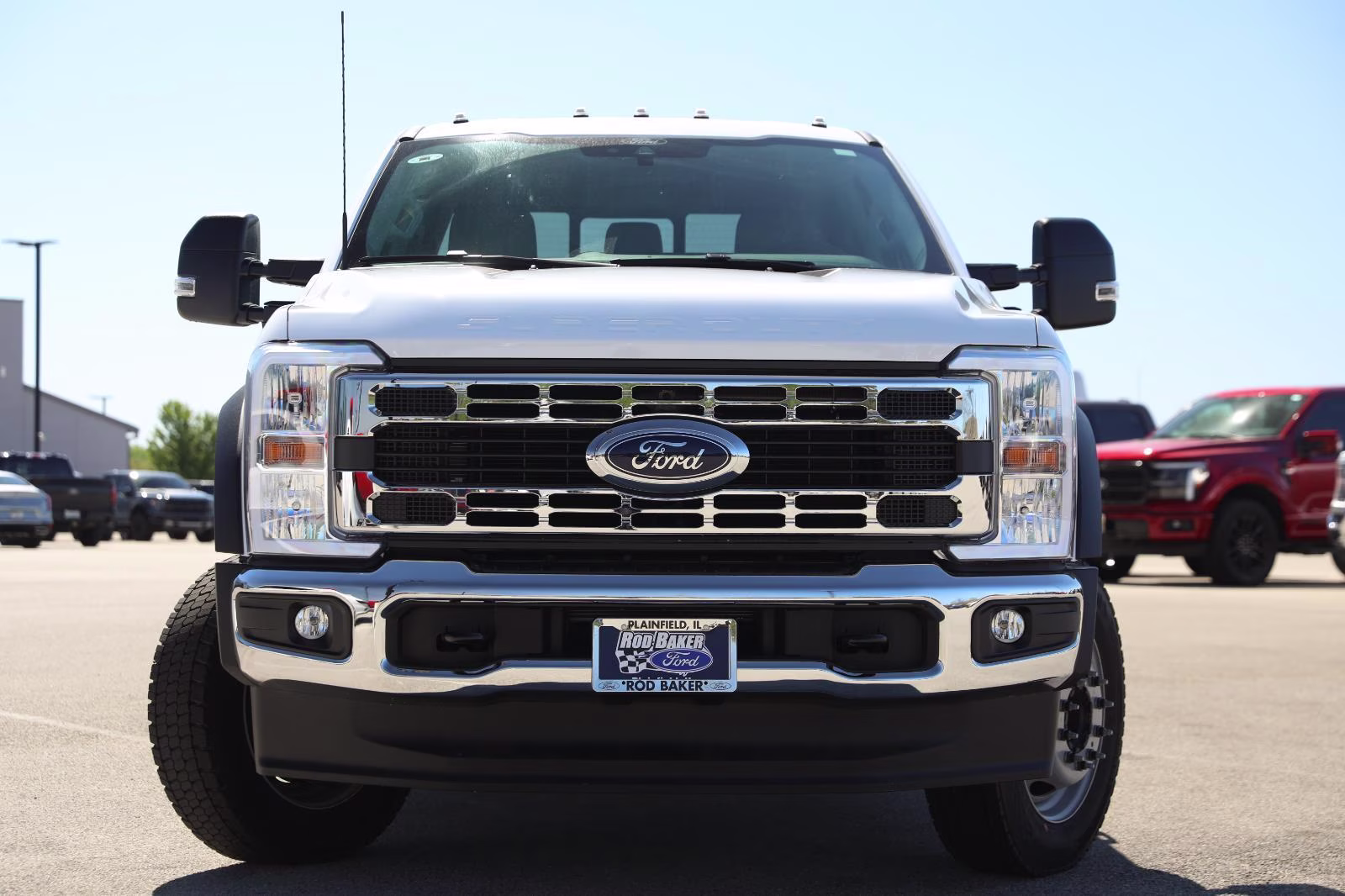 2026 Oxford White Ford Super Duty F-450 DRW XL 4X4 Truck
