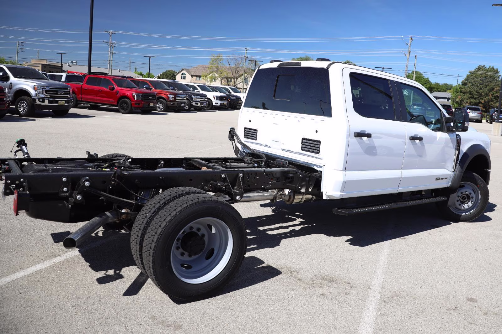 2026 Oxford White Ford Super Duty F-450 DRW XL 4X4 Truck