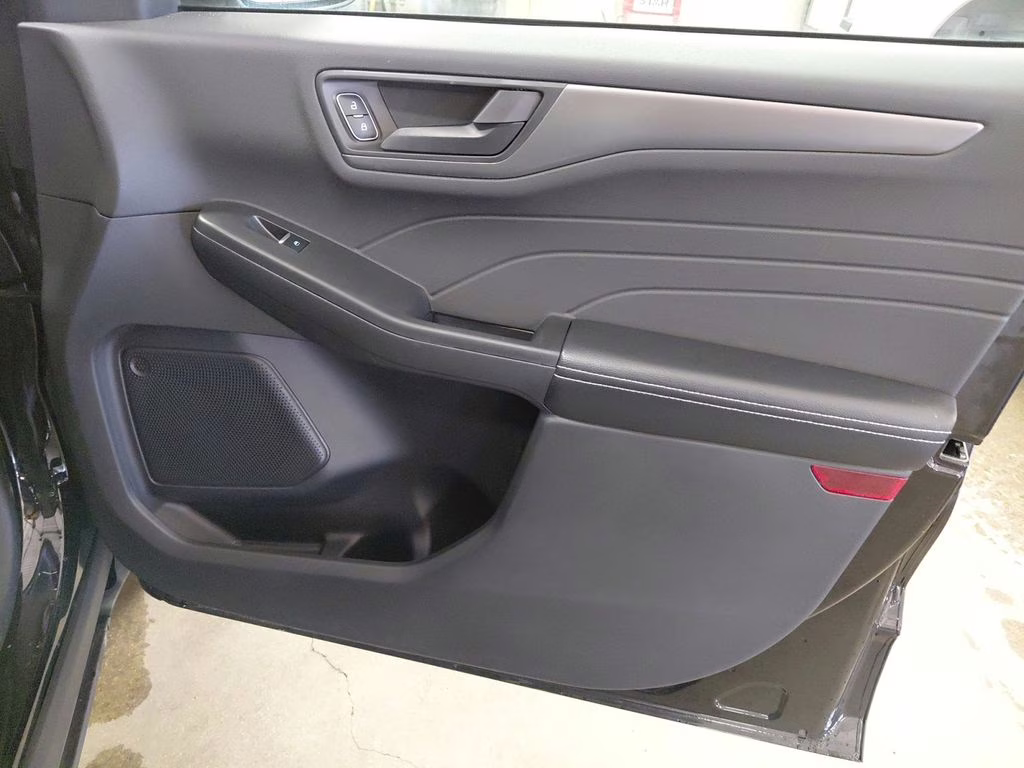 2023 Agate Black Metallic Ford Escape Active FWD SUV