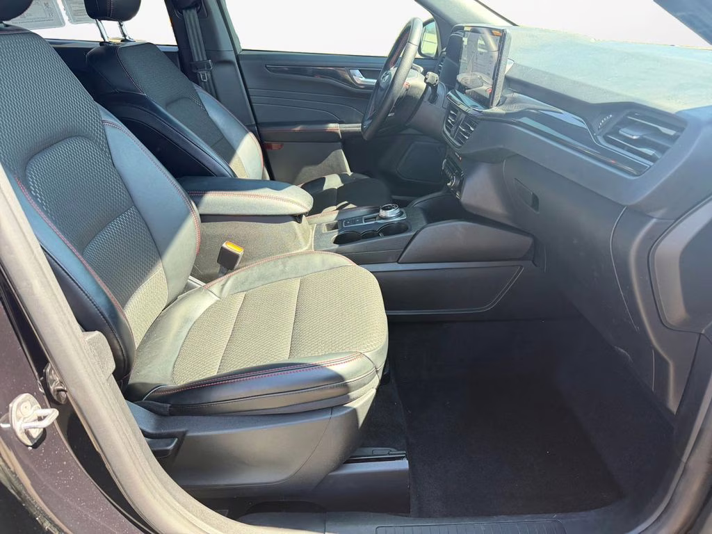 2024 Black Metallic Ford Escape ST-Line w/Panoramic Roof AWD SUV