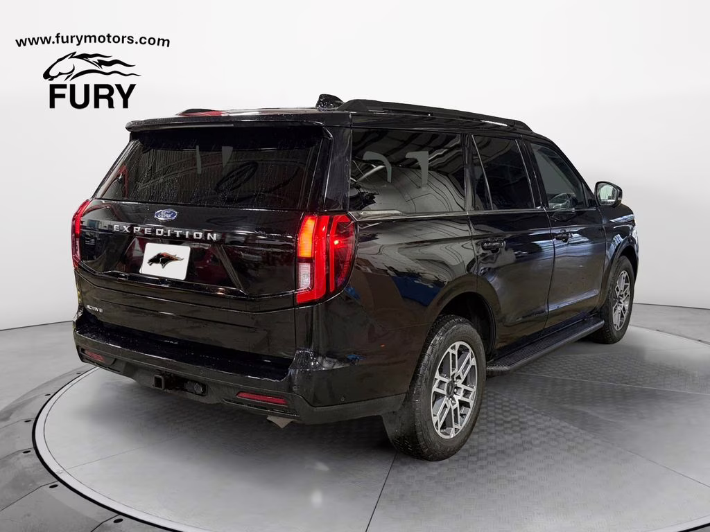2025 Black Metallic Ford Expedition Active w/Bluecruise & Co-Pilot 360 4X4 SUV