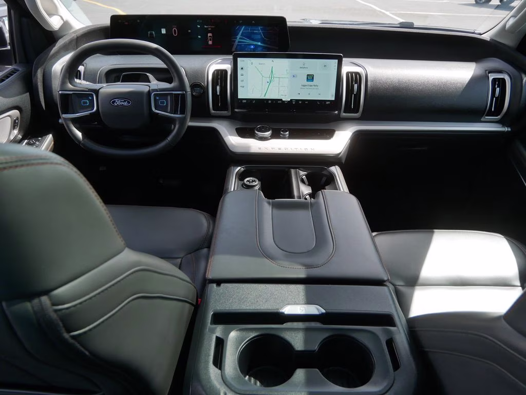 2025 Black Ford Expedition Active 4X4 SUV