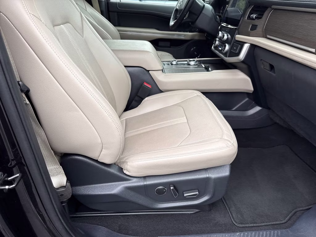 2024 Agate Black Metallic Ford Expedition Max Limited 4X4 SUV