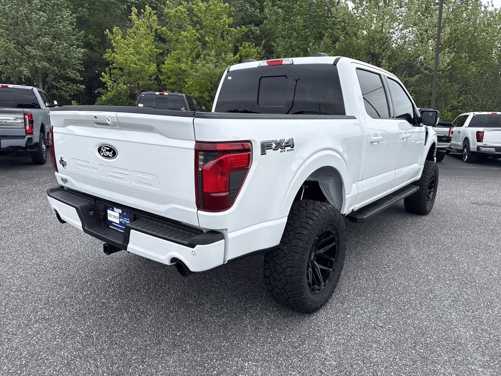 2026 Oxford White Ford F-150 XLT 4X4 Truck