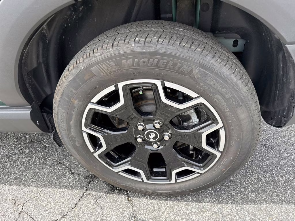 2025 Eruption Green Metallic Ford Bronco Sport Outer Banks 4X4 SUV