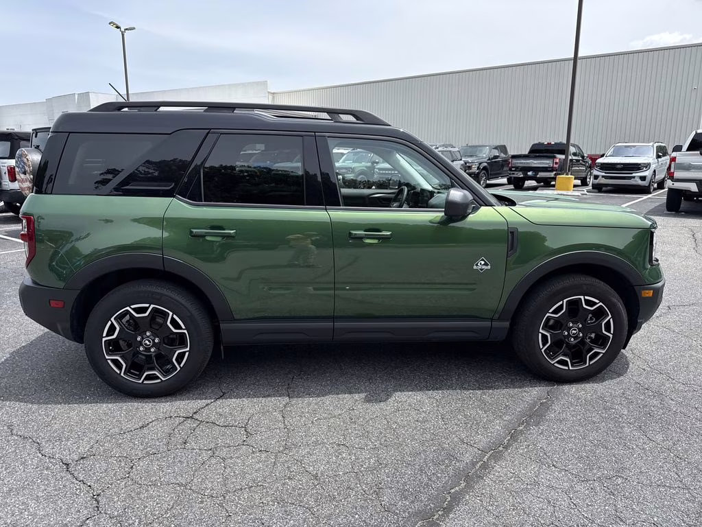 2025 Eruption Green Metallic Ford Bronco Sport Outer Banks 4X4 SUV