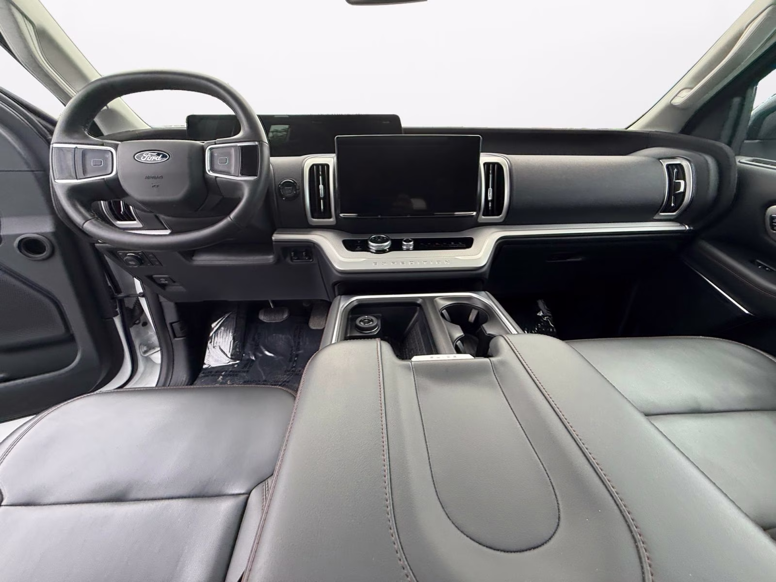2025 Oxford White Ford Expedition Active 4X4 SUV