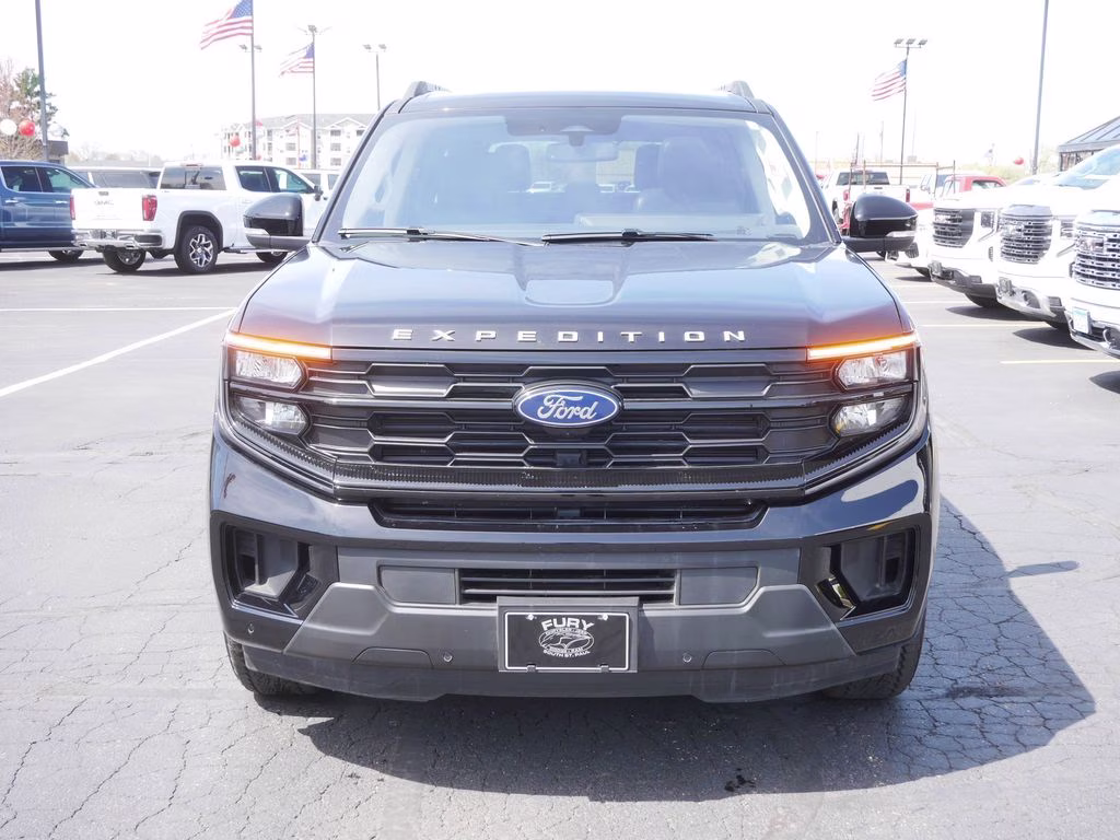 2025 Black Ford Expedition Active 4X4 SUV