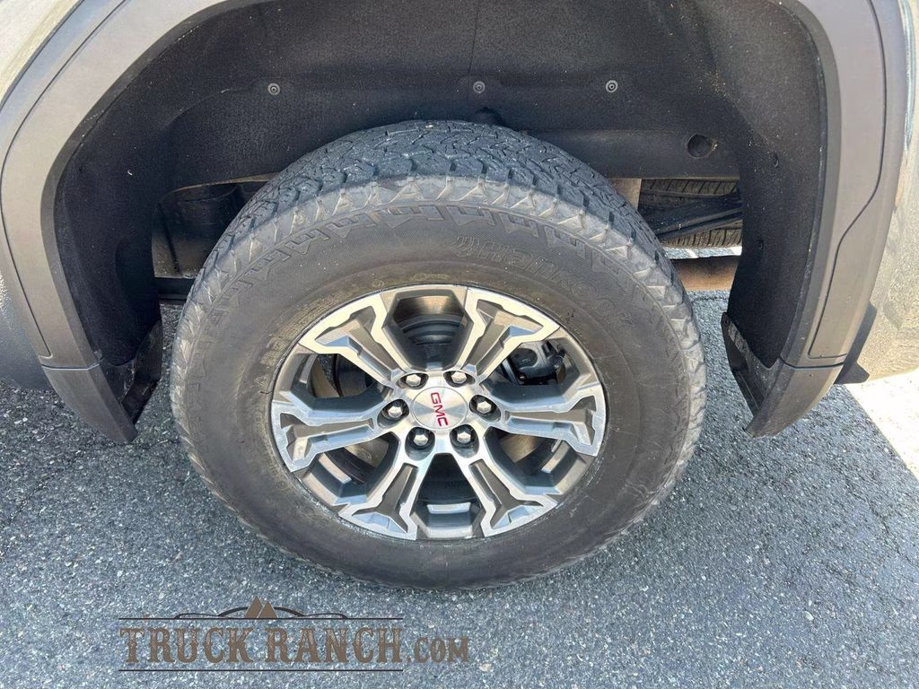 2020 Dark Sky Metallic GMC Sierra 1500 SLT 4X4 Truck