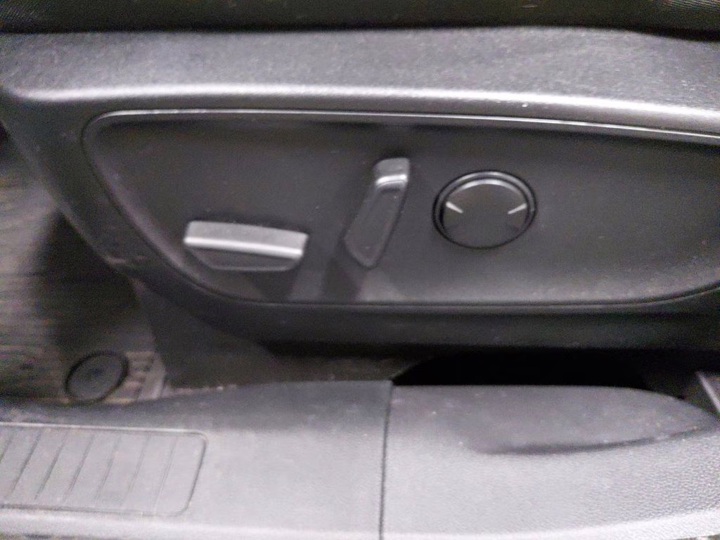 2023 Agate Black Metallic Ford Escape Active FWD SUV