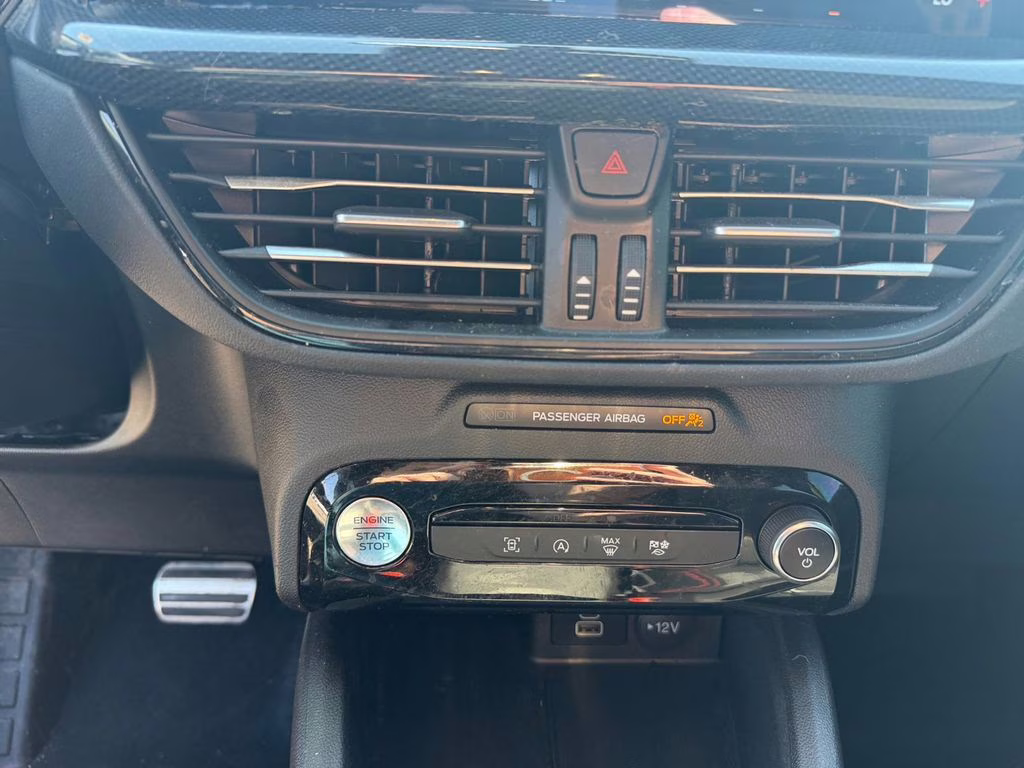 2024 Black Metallic Ford Escape ST-Line w/Panoramic Roof AWD SUV