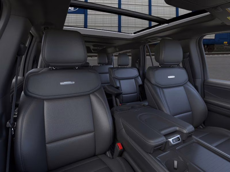 2026 Star White Metallic Tri-Coat Ford Expedition Max Platinum 4X4 SUV