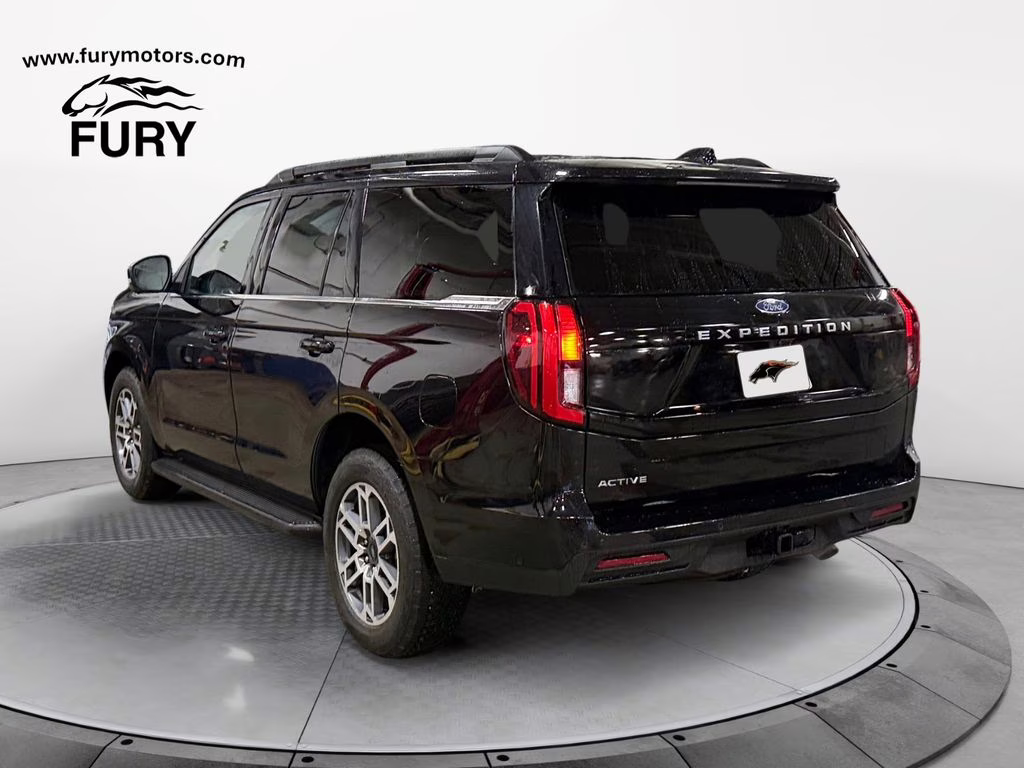 2025 Black Metallic Ford Expedition Active w/Bluecruise & Co-Pilot 360 4X4 SUV