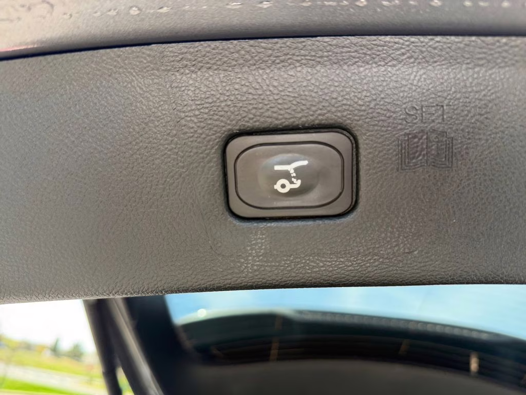 2023 Carbonized Gray Metallic Ford Edge SEL AWD SUV