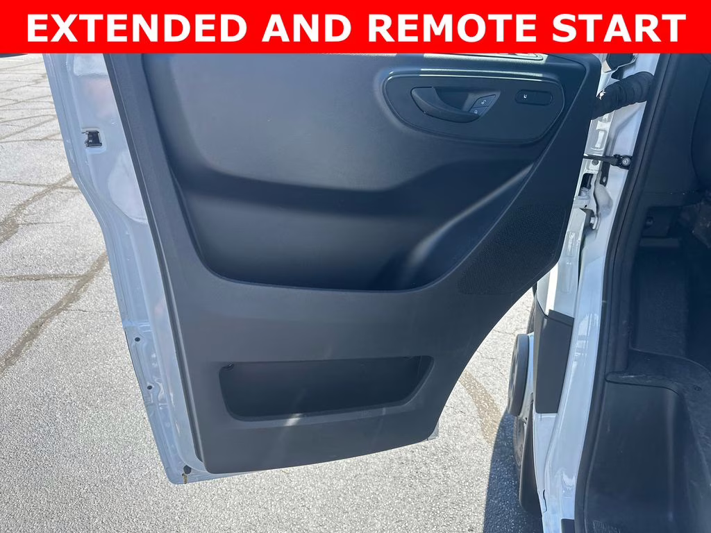 2025 Arctic White Mercedes-Benz Sprinter 3500 Cargo 170 WB RWD Van