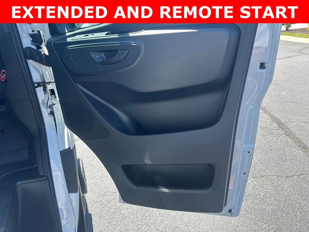 2025 Arctic White Mercedes-Benz Sprinter 3500 Cargo 170 WB RWD Van