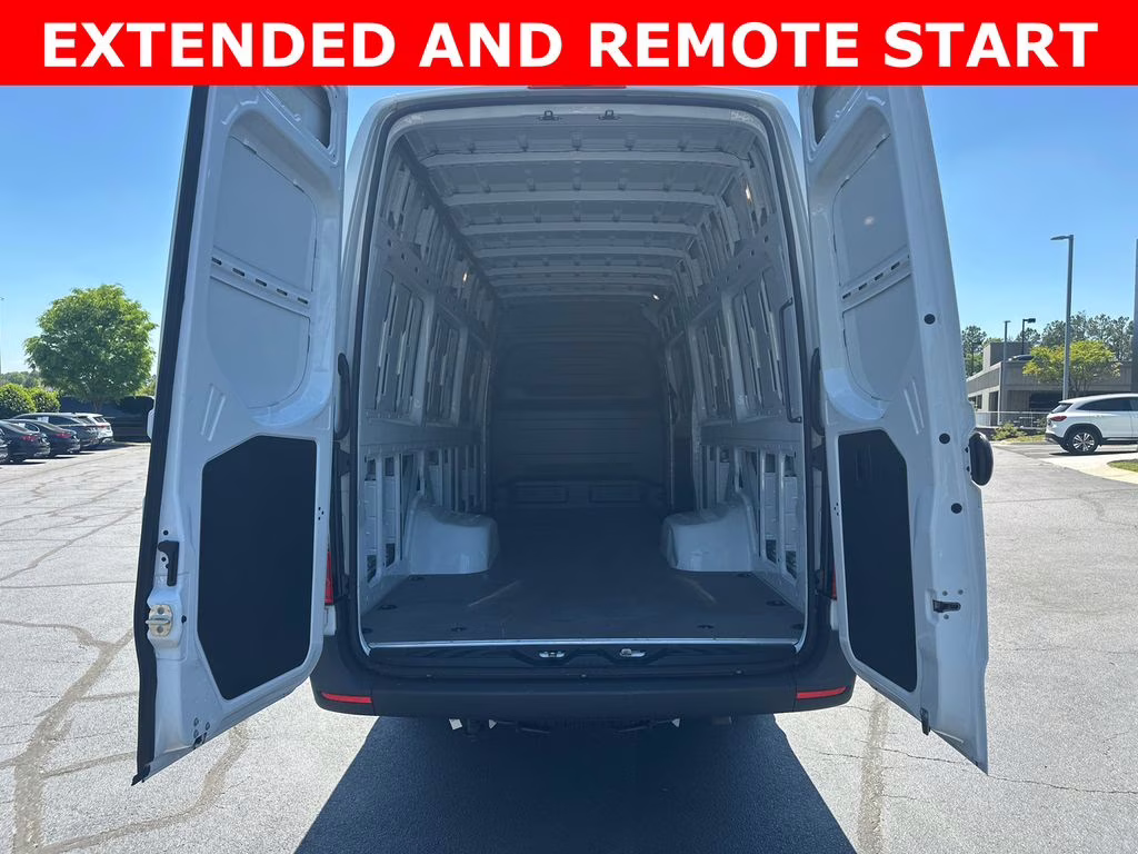 2025 Arctic White Mercedes-Benz Sprinter 3500 Cargo 170 WB RWD Van