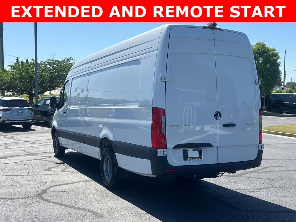 2025 Artic White Mercedes-Benz Sprinter 3500 Cargo 170 WB RWD Van
